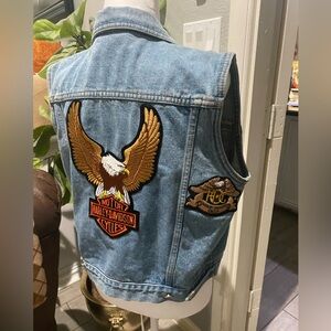 Vintage women’s large Harley Davidson patch denim Bill Blass vest